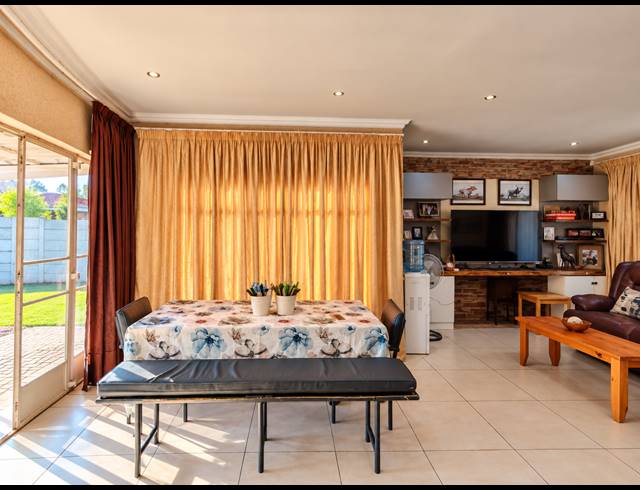 4 BEDROOM HOUSE FOR SALE IN RISIVILLE